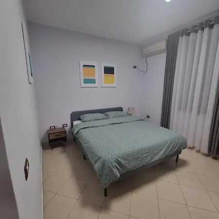 Apartment Glamorous In Tirana